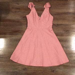 Show po women’s dress